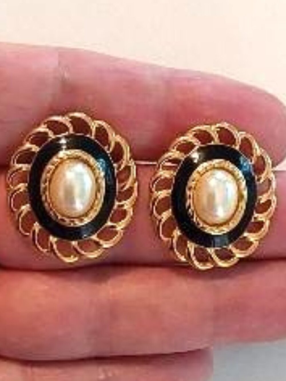 Vintage 1980s Button Post Earrings
